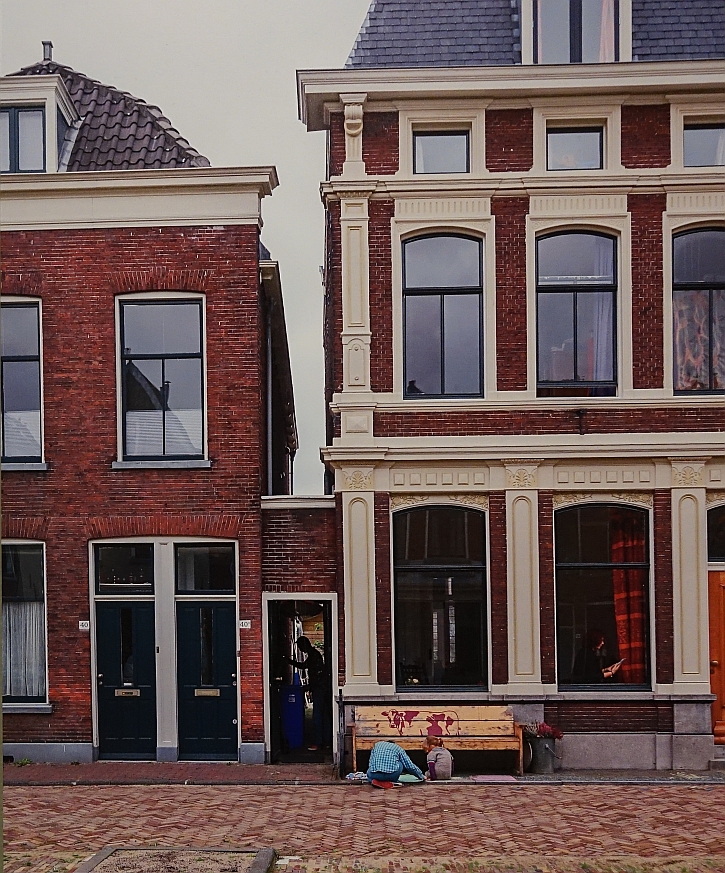 Vermeers Little Street today