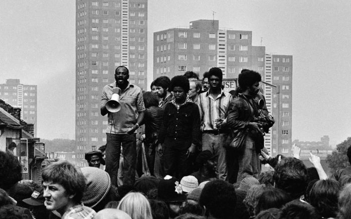 Howe (left) rallies anti-fascists, in Lewisham, 1977